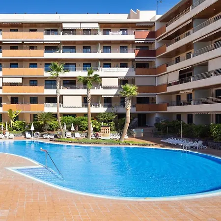 Home2book Stunning Sea Views & Pool Gigantes Lägenhet